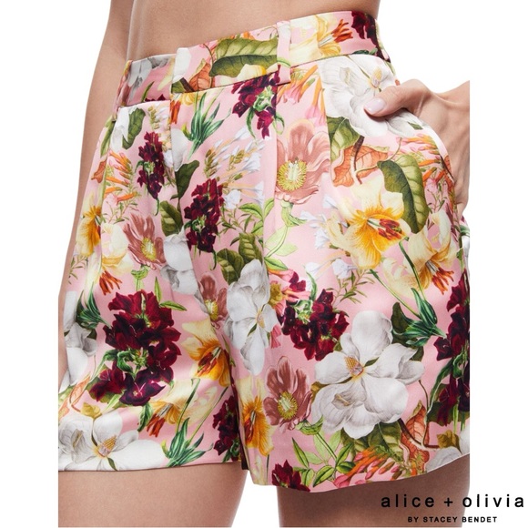 Alice + Olivia **NWT** Conroy Pleated Juniper Floral Rose Print Satin Shorts - Picture 6 of 13